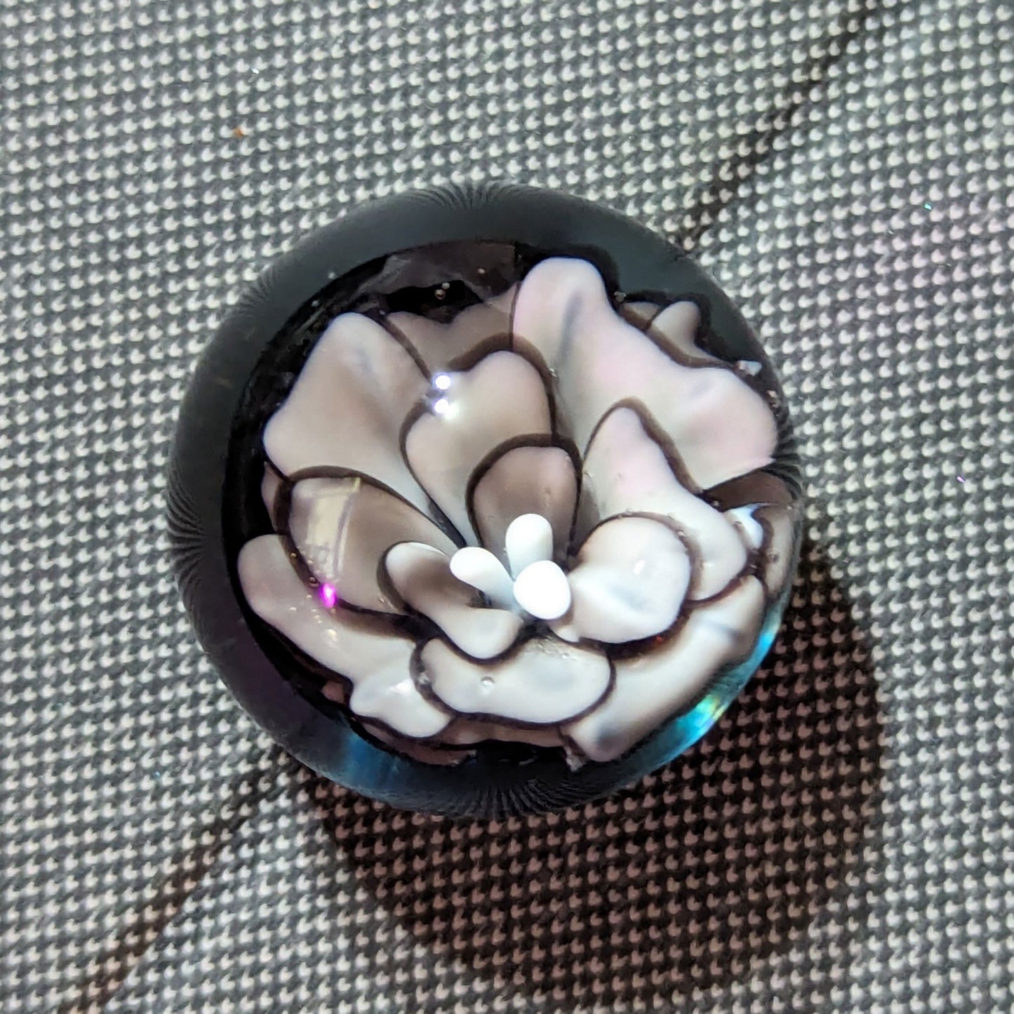 Black & White Flower Marble and UV Pendant Set